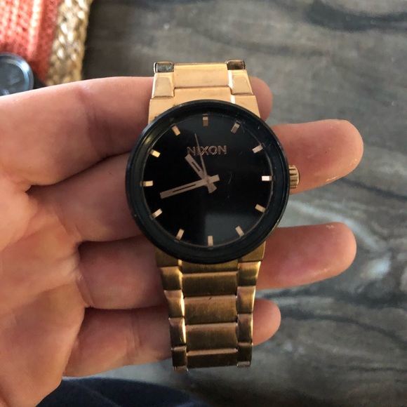nixon primitive watch